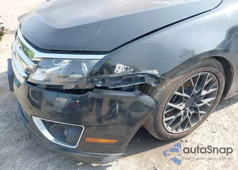 2012 Ford Fusion Hybrid z USA, uszkodzony, nr VIN 3FADP0L32CR364546